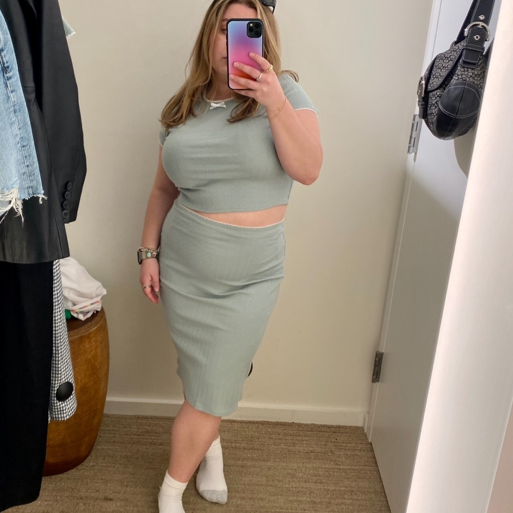 Reformation Sage Green Ribbed Midi Skirt